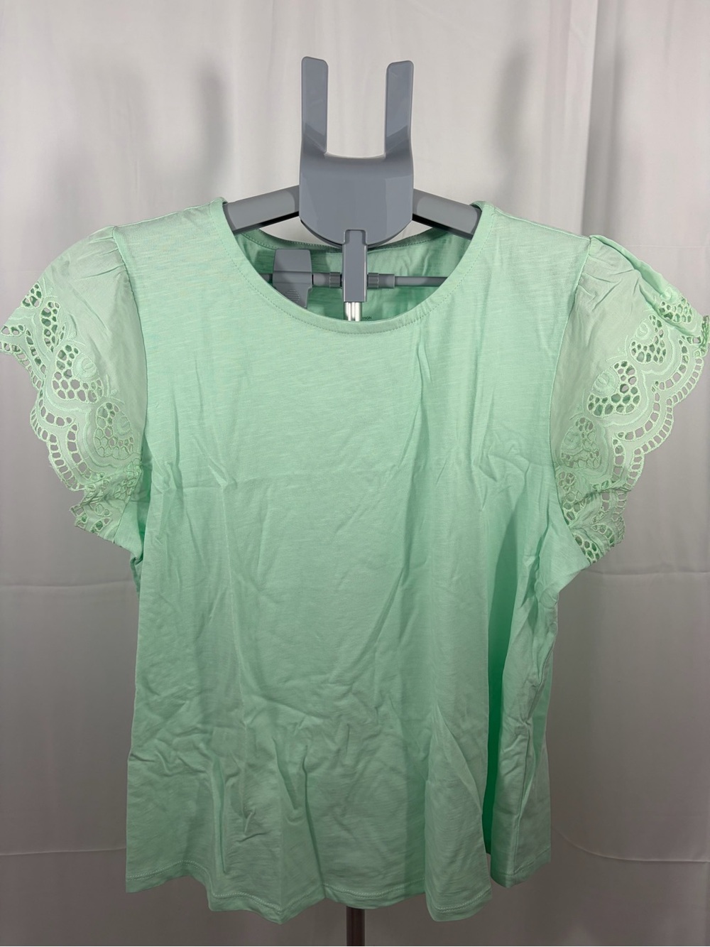 NWT St. John’s Bay Women's Size PL Mint Green Sleeve Top